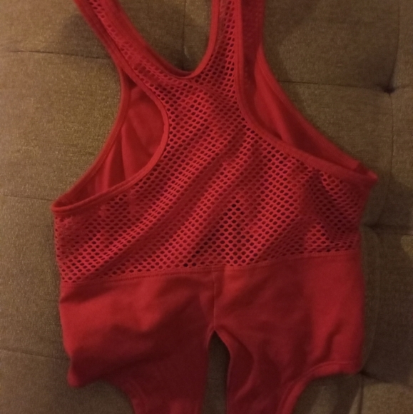 Bombshell Sportswear - Picture 2 of 2